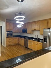 1220 S Christine Ct in Vernon Hills, IL - Building Photo - Building Photo