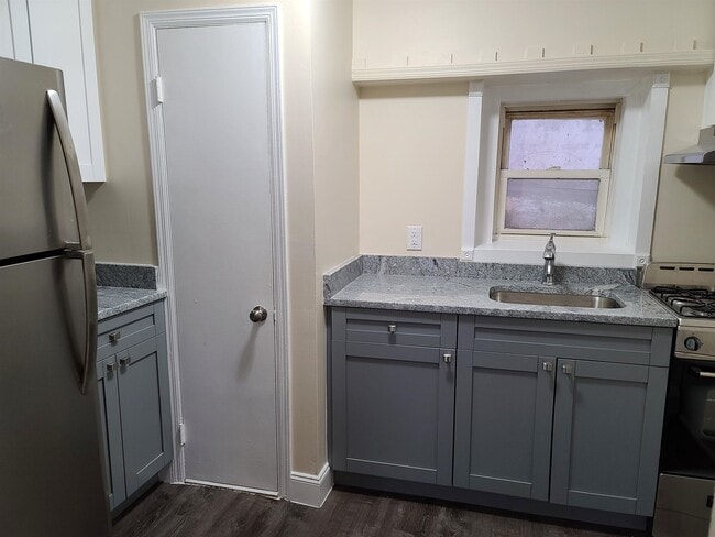 property at 242 Westminster Pl