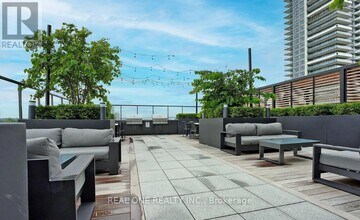 1480 Bayly St in Pickering, ON - Building Photo - Building Photo