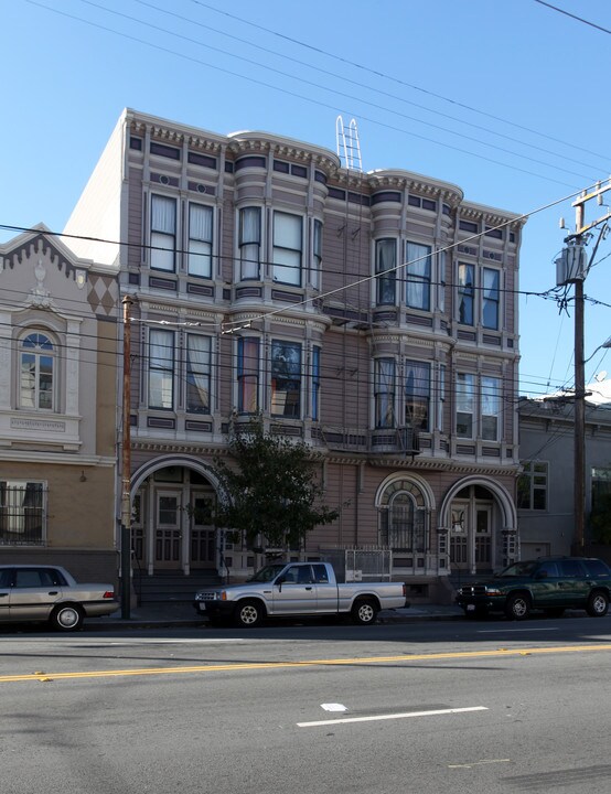1082-1090 S Van Ness Ave in San Francisco, CA - Foto de edificio