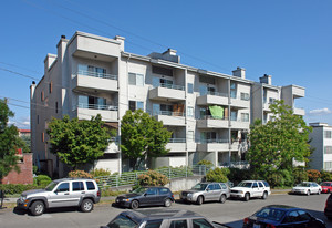 Five Ten Place Apartments