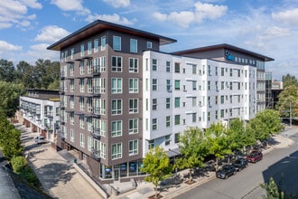 Allez Apartments in Redmond, WA - Foto de edificio - Building Photo