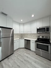 1650 SW 3rd St in Miami, FL - Building Photo - Building Photo