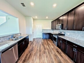 17914 Grassy Prairie Dr in Hockley, TX - Building Photo - Building Photo