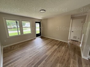 4621 S Gold St in Wichita, KS - Building Photo - Building Photo