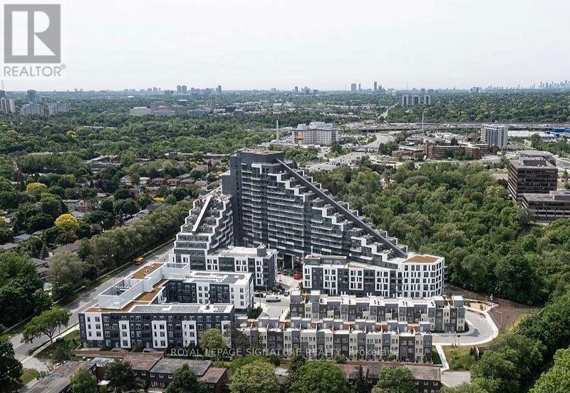25 Adra Grado Way in Toronto, ON - Building Photo