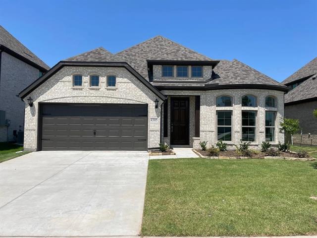 4305 Tartt Ave in Aubrey, TX - Building Photo