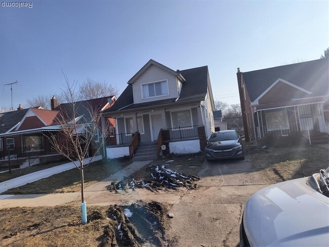 18080 Westphalia St in Detroit, MI - Building Photo - Building Photo