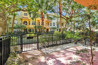 2441 San Pietro Cir in Palm Beach Gardens, FL - Building Photo - Building Photo