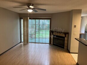 1539 Summer Sands Dr in Neptune Beach, FL - Foto de edificio - Building Photo