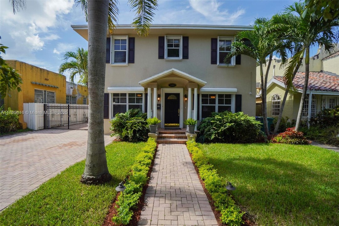 1432 SW 11th St in Miami, FL - Building Photo