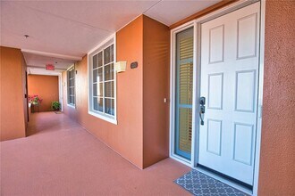 147 Tampa Ave E in Venice, FL - Building Photo - Building Photo