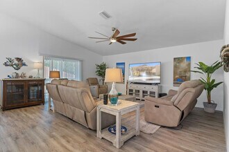 4860 S Tromp Lp in Homosassa, FL - Building Photo - Building Photo