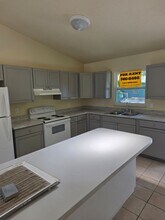 718 26th Ave E in Bradenton, FL - Building Photo - Building Photo