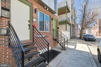 1534 W Stiles St photo'