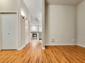 521 7th Ave in Kirkland, WA - Building Photo - Building Photo