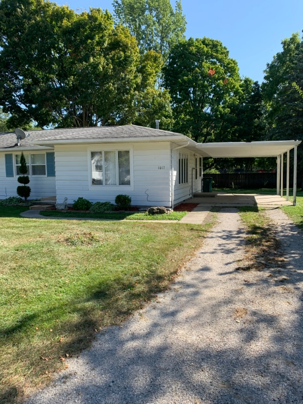 property at 1017 Hein Ave