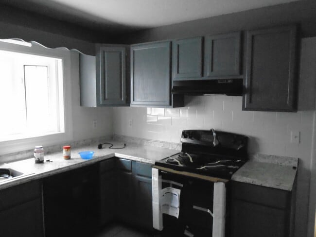 2817 Rowell St in Winston-Salem, NC - Building Photo - Building Photo