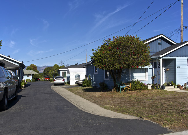 480 Beck St in Watsonville, CA - Building Photo - Building Photo