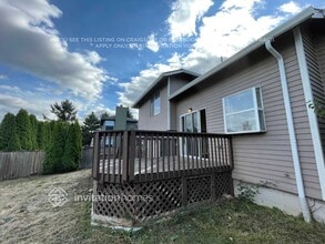 32644 20th Ave SW in Federal Way, WA - Building Photo - Building Photo