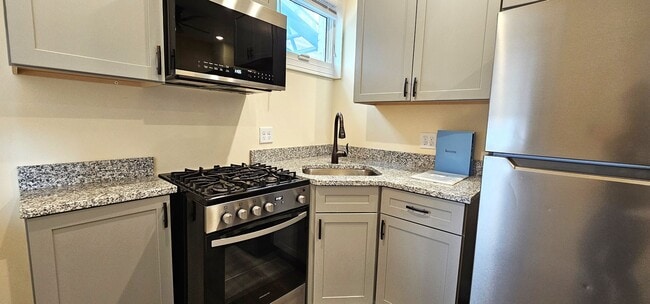 property at 207 S Union St