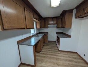 415 S Silverleaf St in Gladwin, MI - Foto de edificio - Building Photo