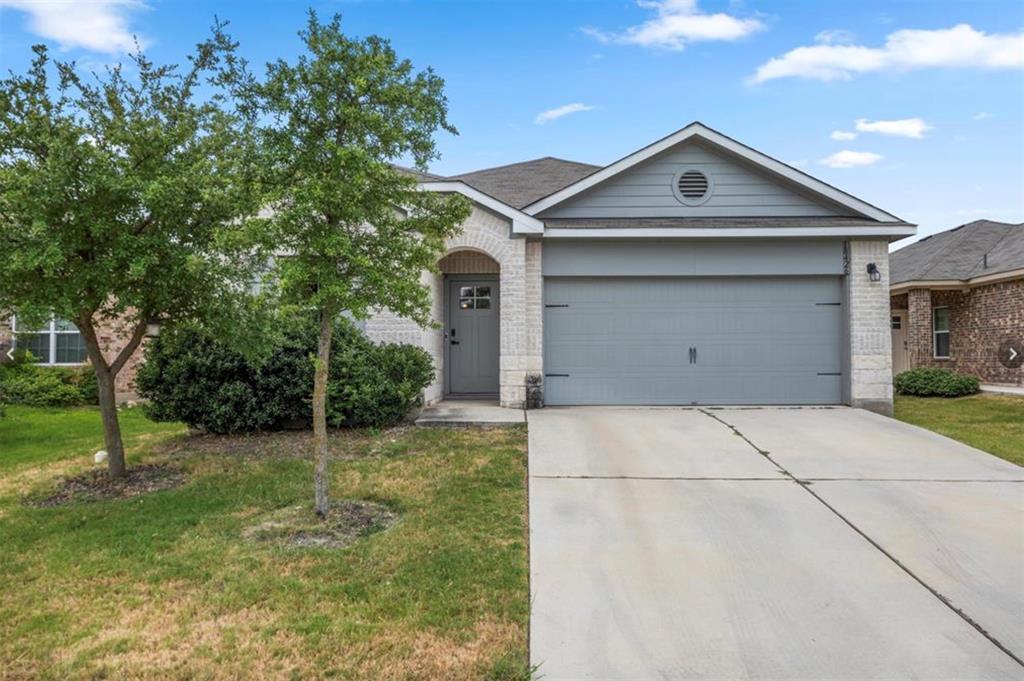 18426 Stevie Ray Dr in Round Rock, TX - Building Photo