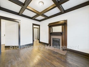 3233 Charlotte St in Kansas City, MO - Building Photo - Building Photo