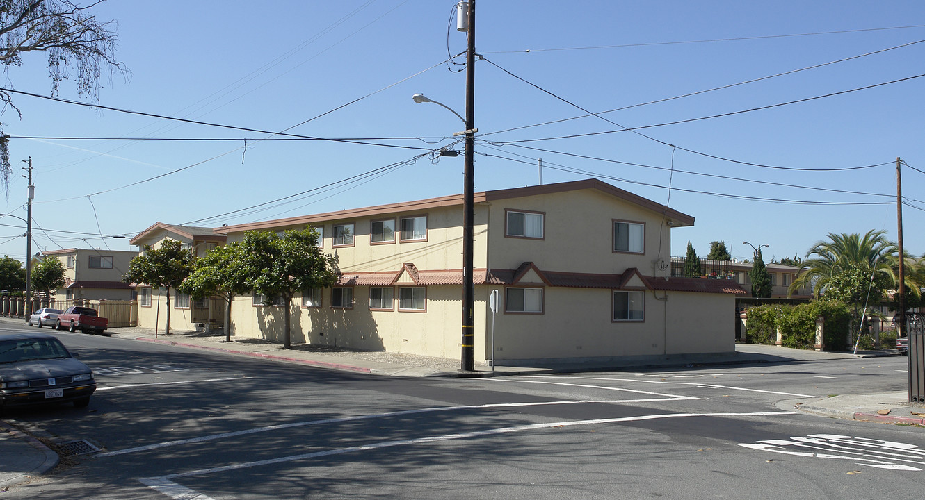 Willow Branch Apartments in San Pablo, CA - Foto de edificio