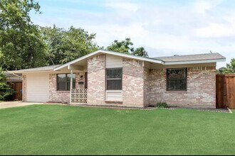 2429 Towerwood Dr in Carrollton, TX - Building Photo - Building Photo