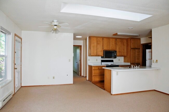 540 Clay St in Ashland, OR - Building Photo - Building Photo