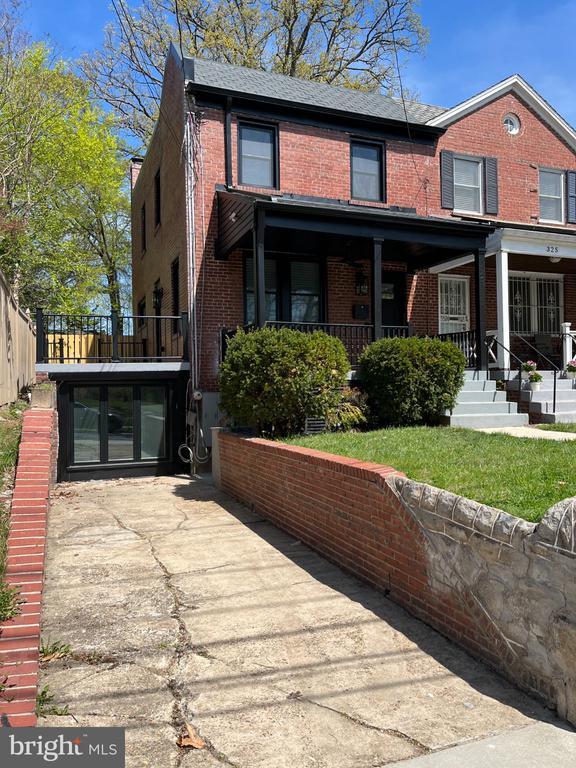 327 Whittier St NW in Washington, DC - Building Photo - Building Photo