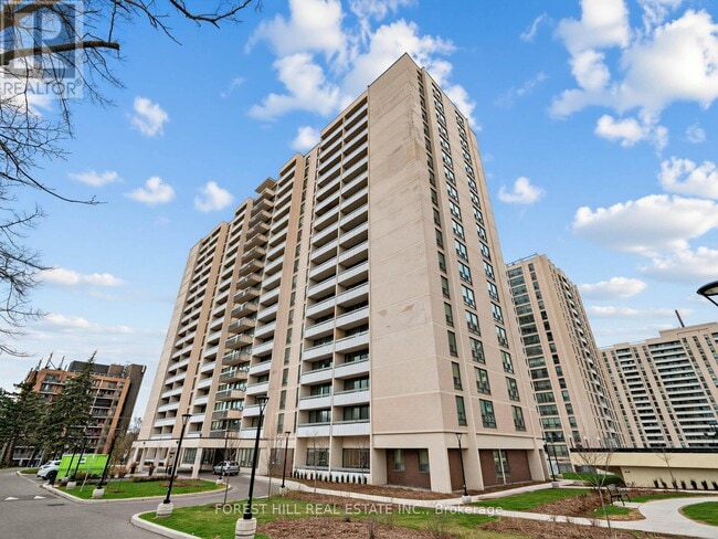 property at 140 Elm Ridge Dr