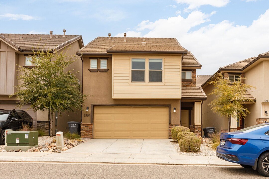 5910 Challenger Way in Saint George, UT - Building Photo