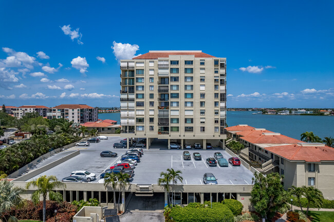 Palma del Mar Building G in St. Petersburg, FL - Building Photo - Building Photo