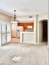 821 Glacier Peak Ln in Las Vegas, NV - Building Photo - Building Photo
