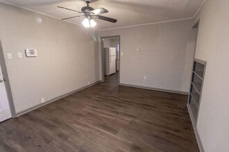 210 Highview Ave in Columbia, MO - Building Photo - Building Photo