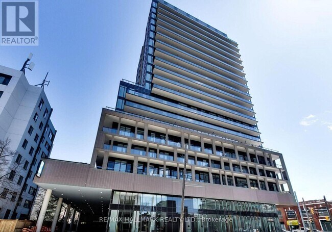 property at 285-285 Dufferin St