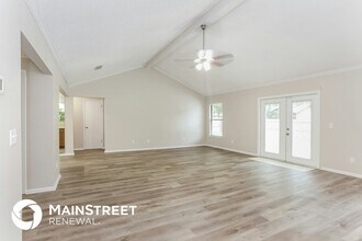 533 Majestic Wood Dr in Fleming Island, FL - Building Photo - Building Photo