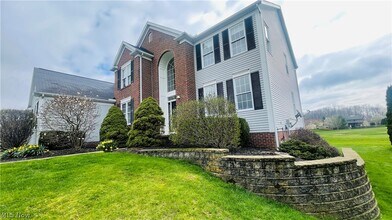 3473 Churchill Downs in Stow, OH - Building Photo - Building Photo