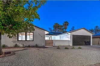 3676 N Braewood Ave in Las Vegas, NV - Building Photo - Building Photo