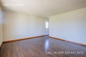 5806 Olson Rd in Brooklyn Park, MD - Building Photo - Building Photo