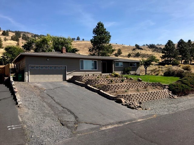 property at 1125 Tamera Dr