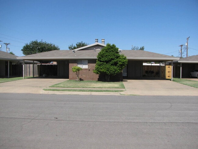 6914 Fremont Ave