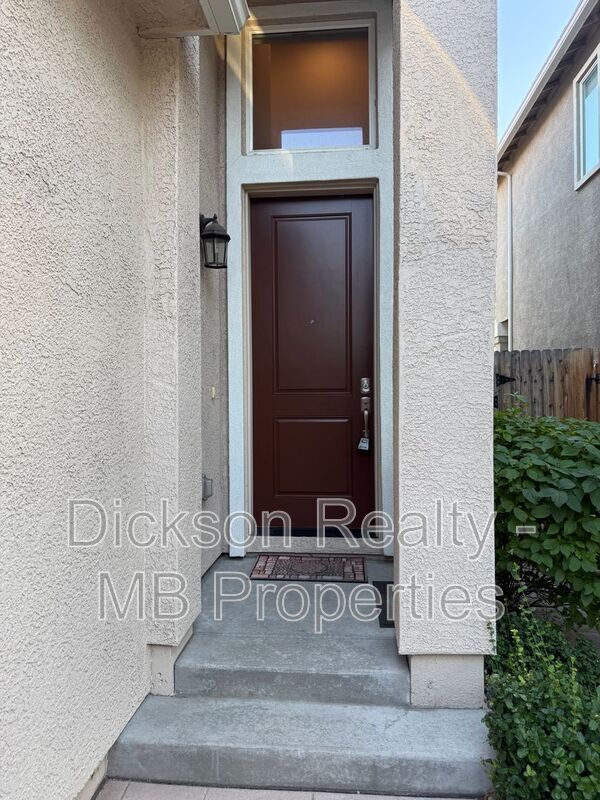 770 Sarcinella Ct