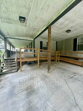 171 Co Rd 216 in Niota, TN - Foto de edificio - Building Photo