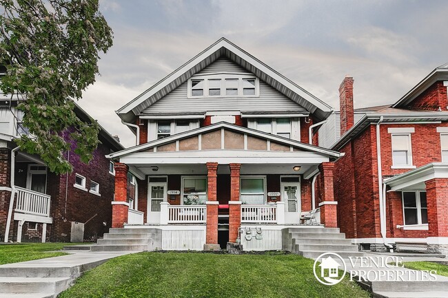 property at 1994 Summit St