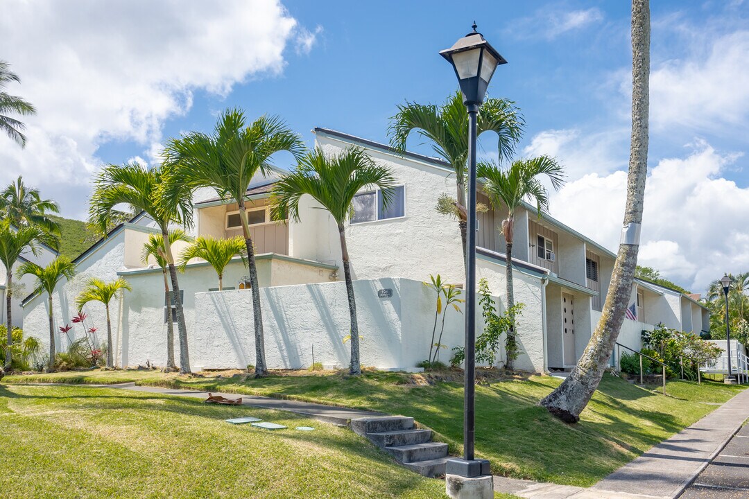 Aikahi Gardens in Kailua, HI - Building Photo