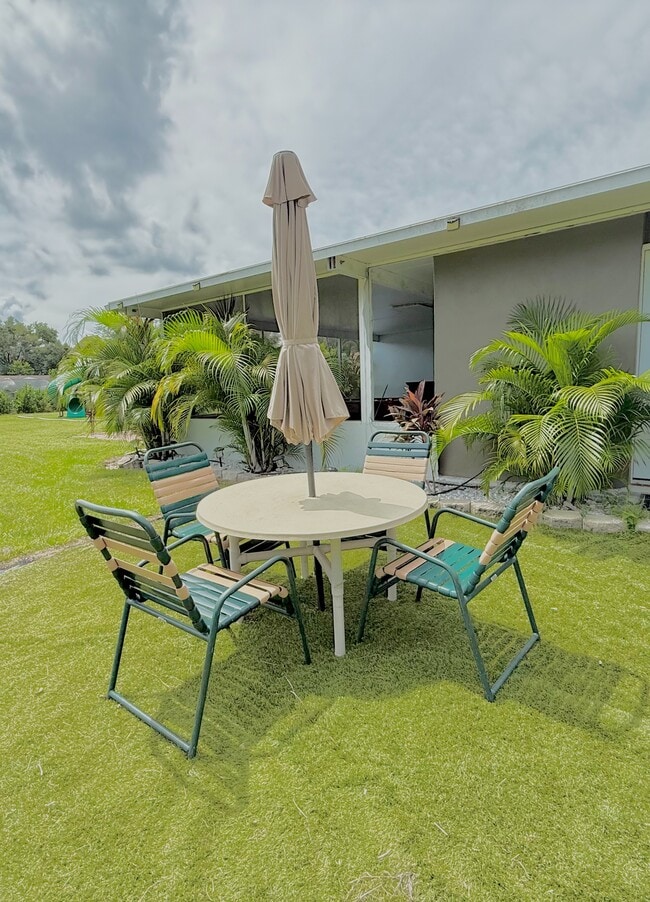 property at 4450 Campbell Rd