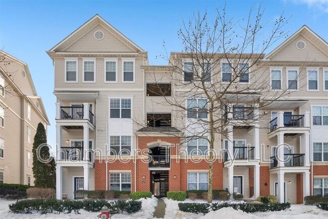 11375 Aristotle Dr in Fairfax, VA - Building Photo - Building Photo